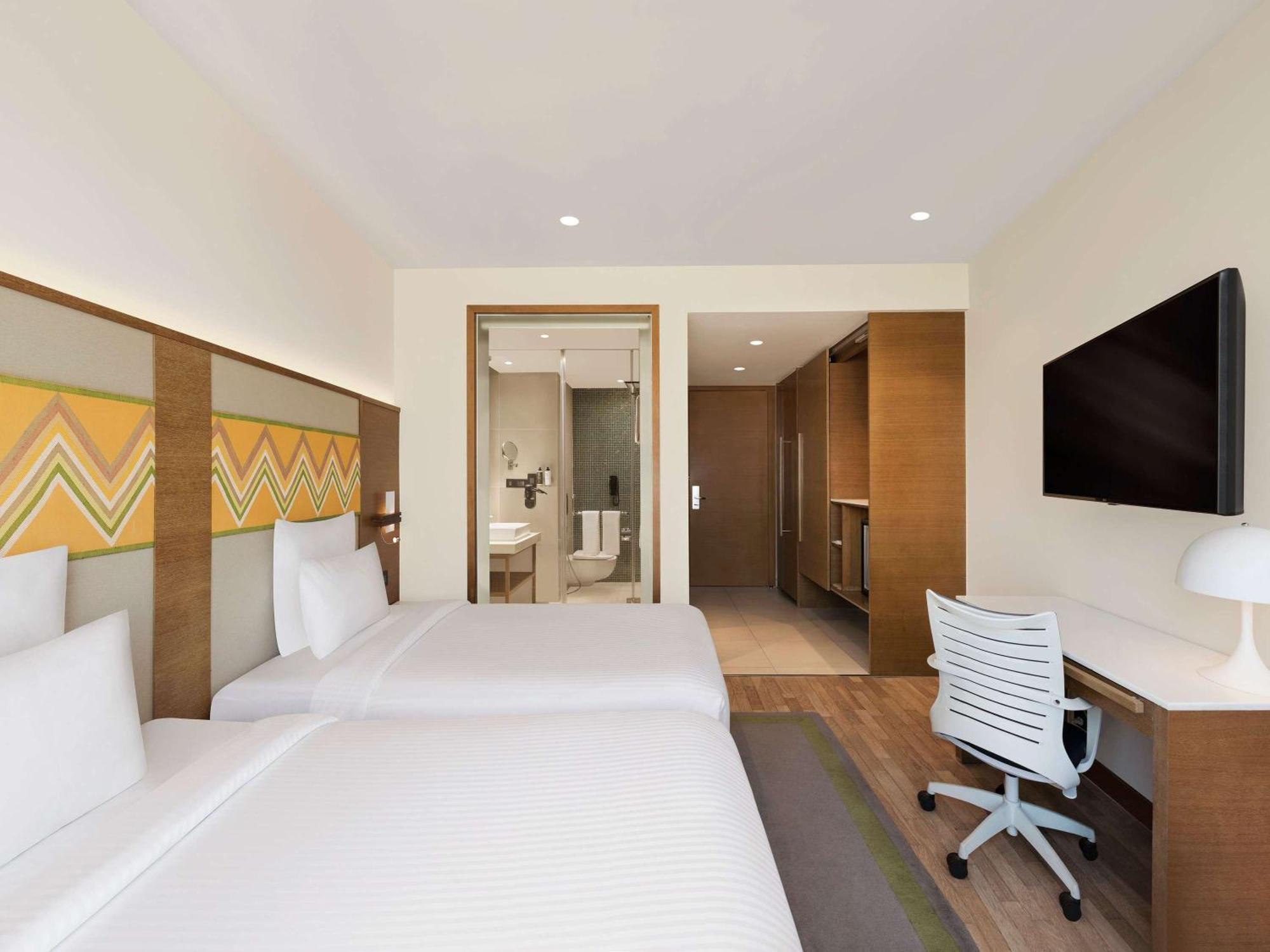 Novotel Guwahati Gs Road Exteriér fotografie